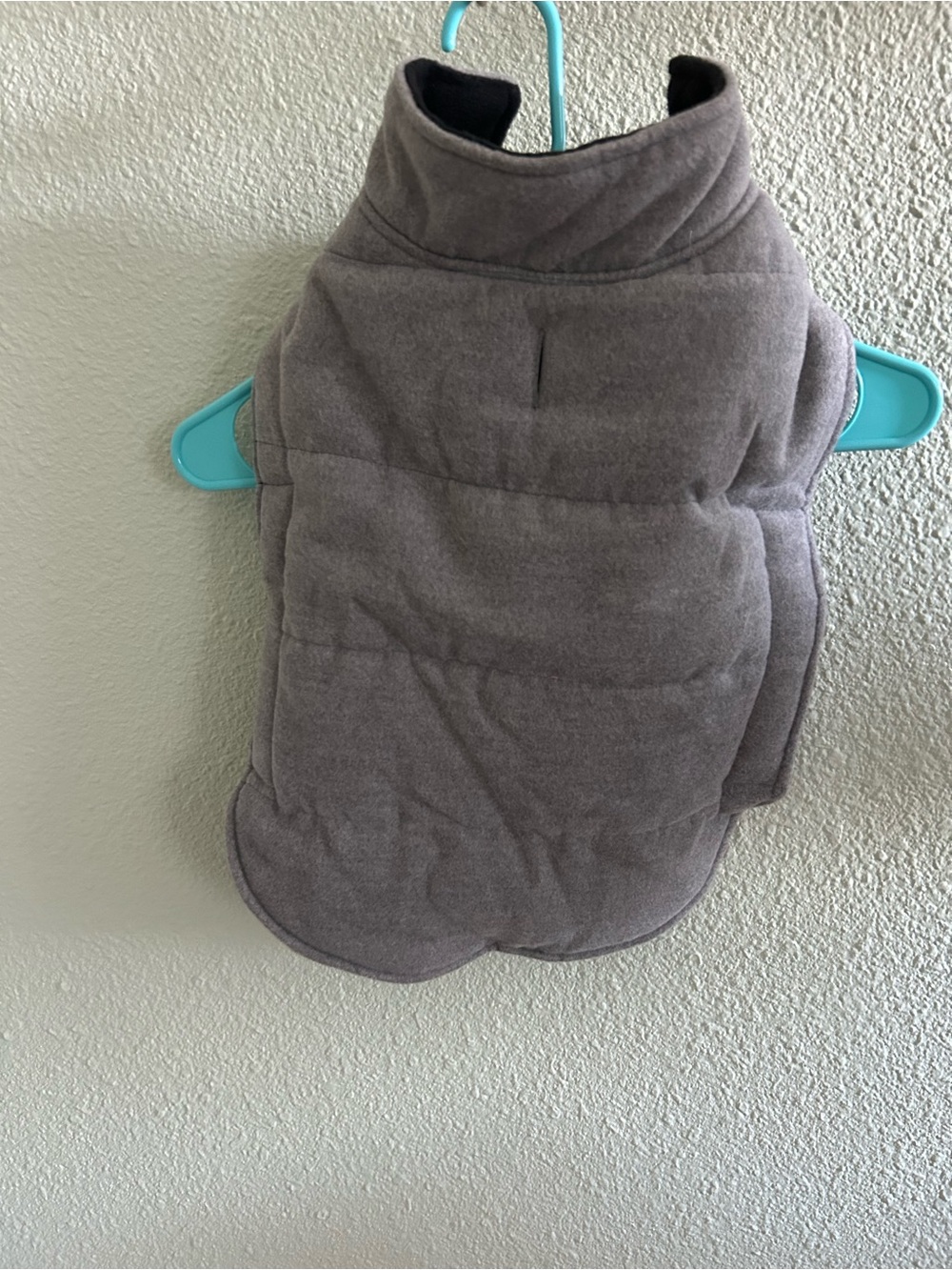 Good2Go Dogs Quilted Puffer Vest in Gray.size large